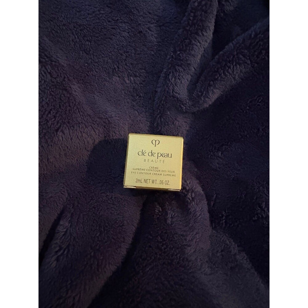 Cle de peau eye contour 2ml